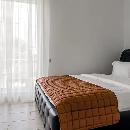 Sorrento 酒店 敖德萨