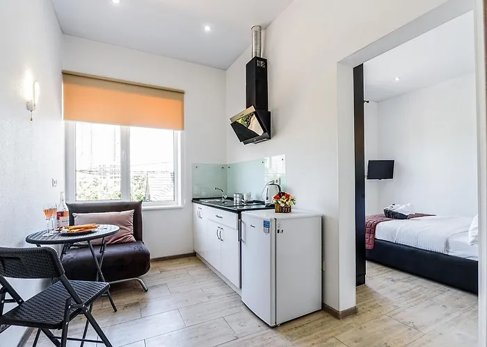 Sorrento מלון 3*